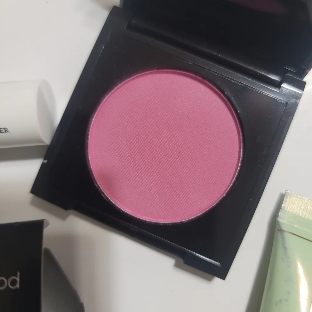 Cosmetics/ Skincare Bundle‎ Manifested Mascara Cleanser Nail Lip Blush Eyeshadow